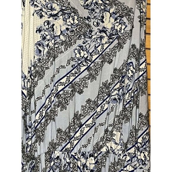 Torrid Halter Maxi Dress SZ 2(US 18-20/XXL) /CHARITY SALE - Picture 5 of 7